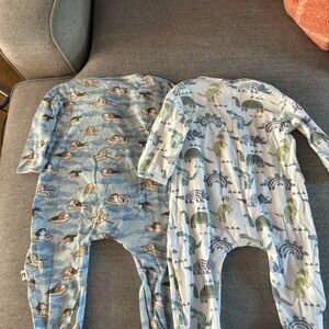 2 magnet me onesies 3-6 months